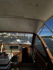 45ft Mahogany Luxury Yacht - Vancouver, British Columbia