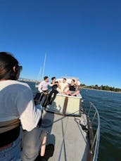 45ft Mahogany Luxury Yacht - Vancouver, British Columbia