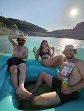  Allumez ou détendez-vous à Lake Travis. Good Vibes Only ! 