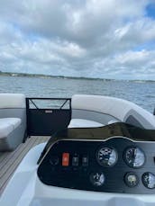 2022 Crest 22ft Tritoon with 150 hp motor for Rent in Montgomery, Texas