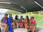 Luxury Bentley 24' Pontoon Boat Rental at Allatoona Lake